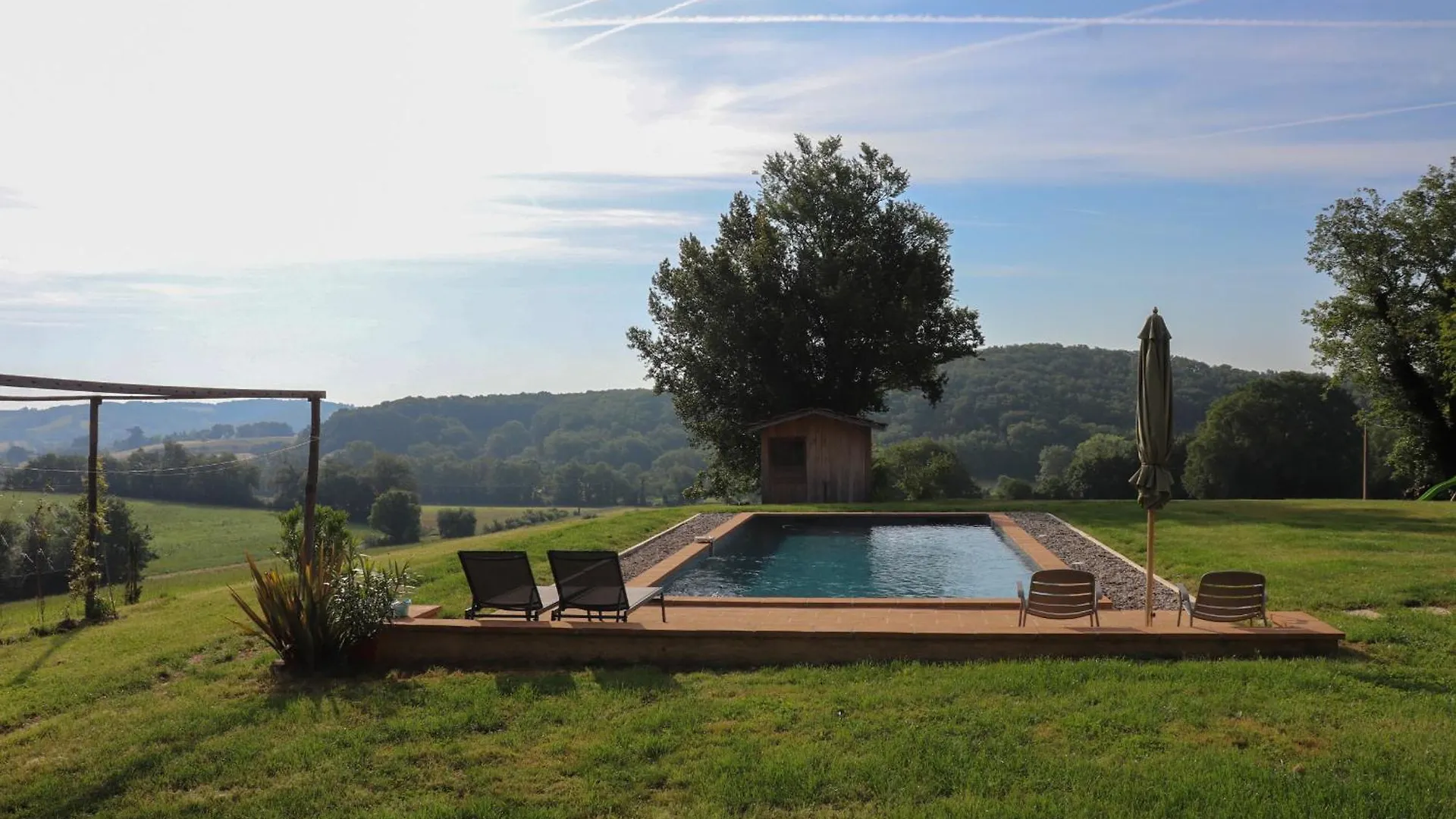 Maison Puchouaou Gite 8 Personnes Montesquiou 펜션